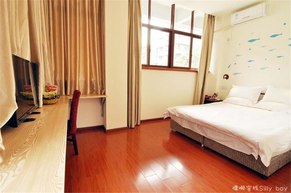 Renli Hotel Chengdu Eksteriør billede