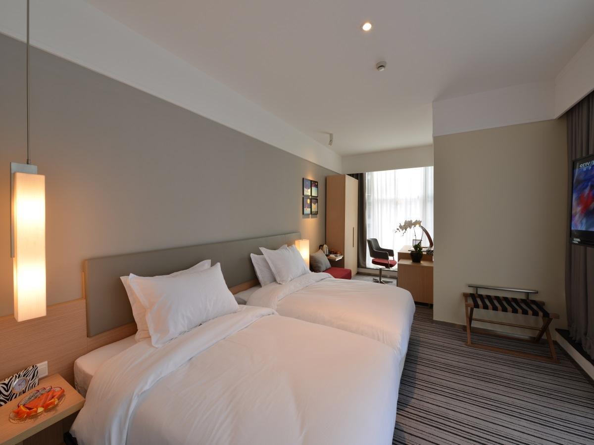 Renli Hotel Chengdu Eksteriør billede