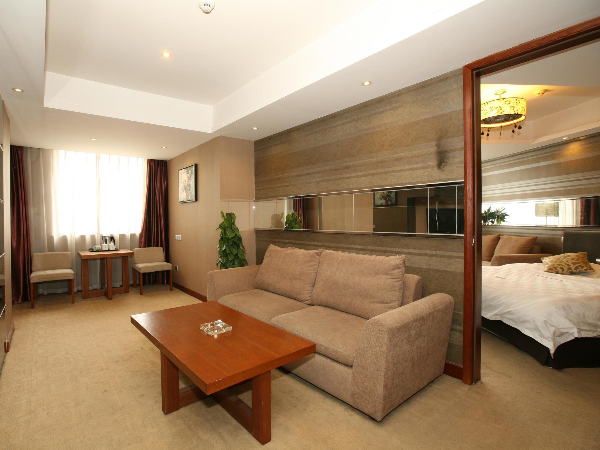 Renli Hotel Chengdu Eksteriør billede